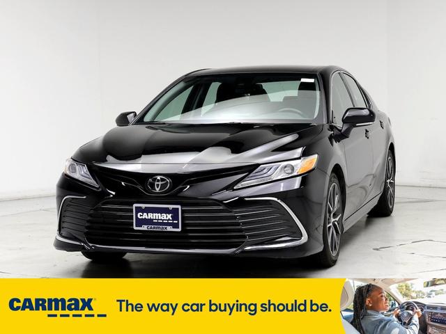 2022 toyota camry xle
