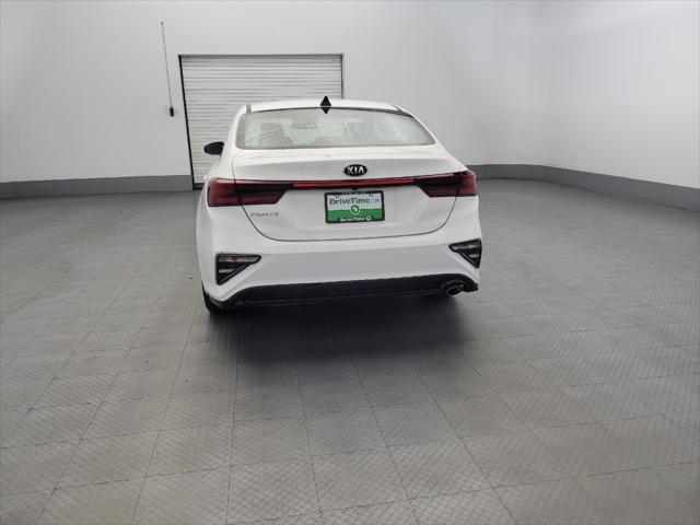 2020 kia forte lxs