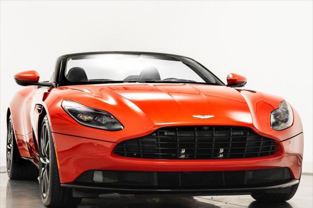 2020 aston martin db11 volante