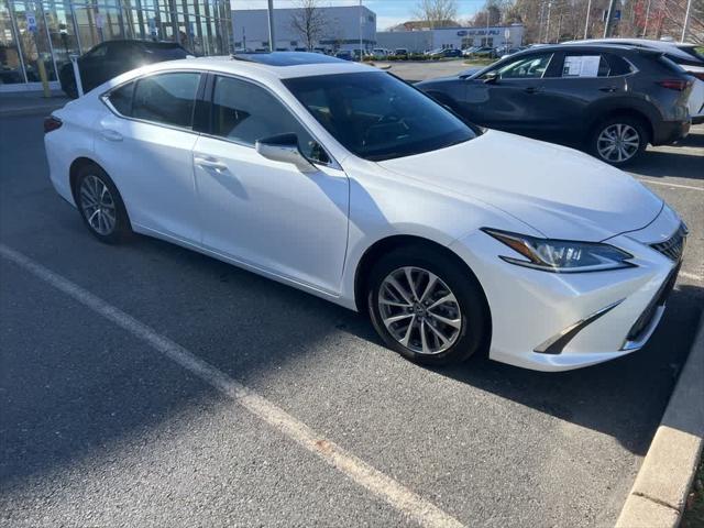 2022 lexus es 350 base