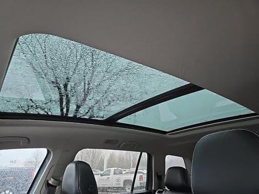 2021 volkswagen atlas 3.6 v6 se w/ technology r-line in orchard park, new york
