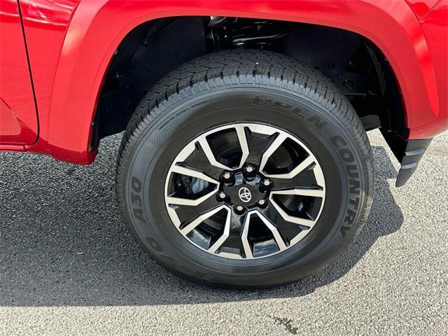 2022 toyota tacoma trd sport