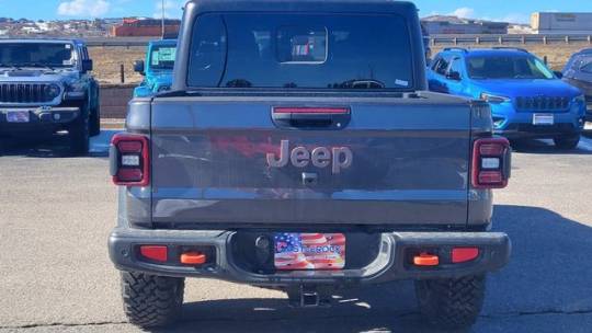 2024 Jeep Gladiator