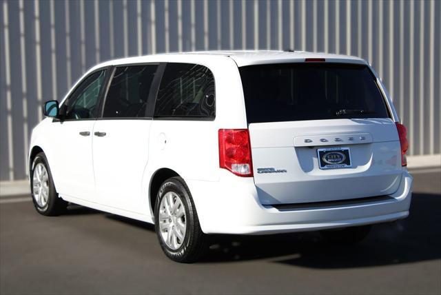 2019 dodge grand caravan se