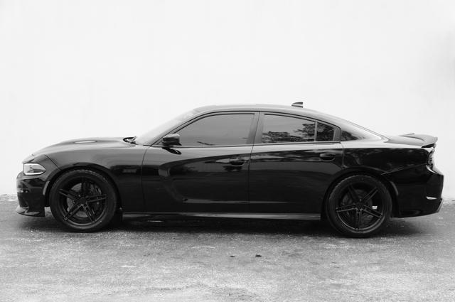 2017 dodge charger r/t 392