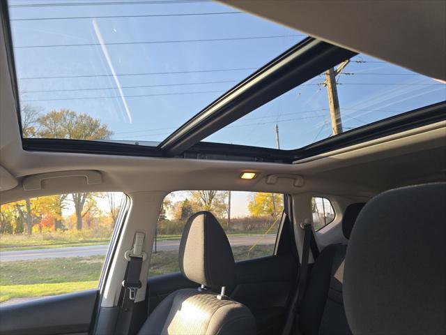 2018 nissan rogue sv