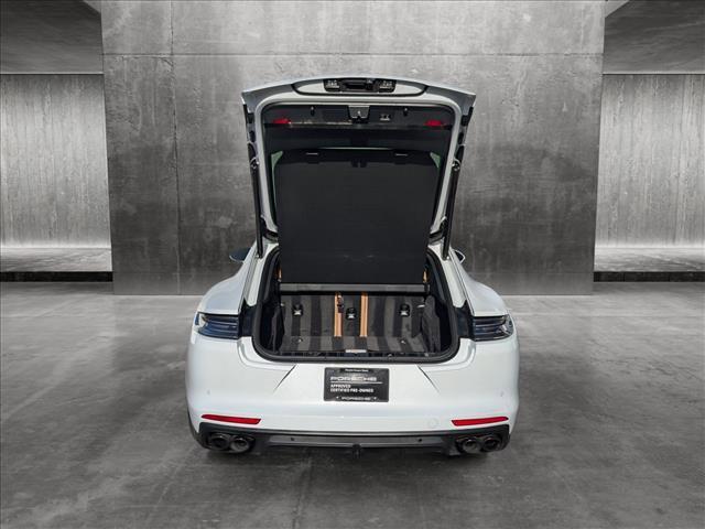 2023 porsche panamera platinum edition