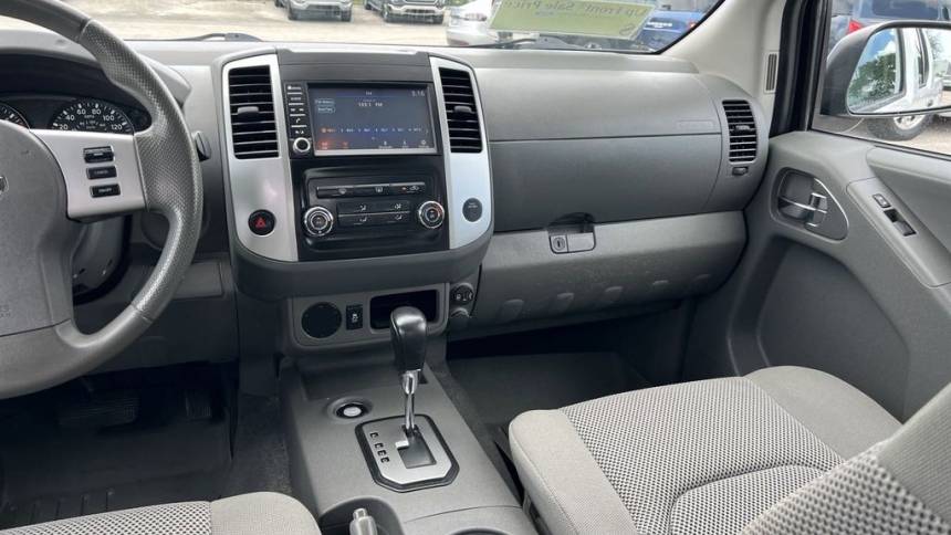 2021 nissan frontier s