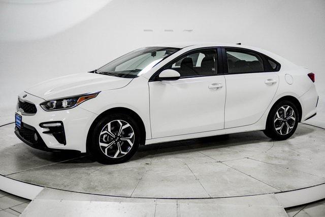 2021 kia forte lxs