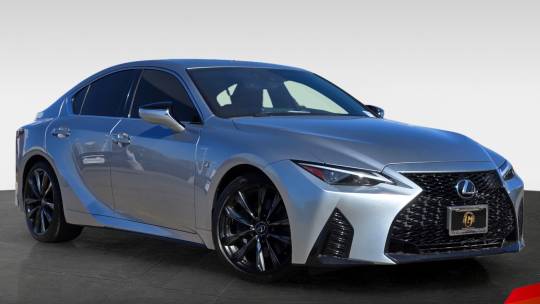 2021 Lexus IS