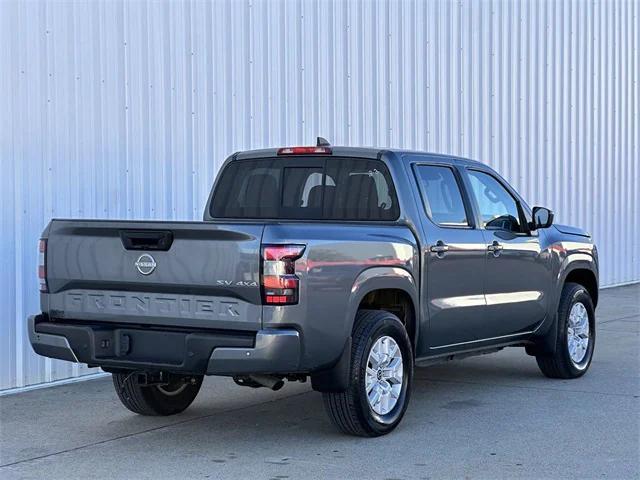2022 nissan frontier sv