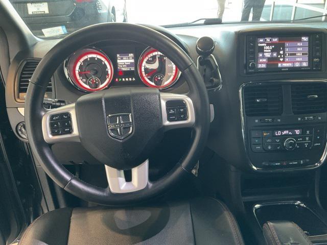 2019 dodge grand caravan gt
