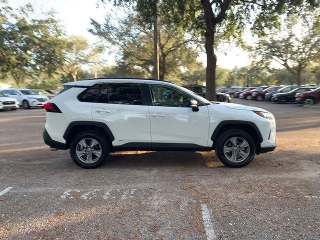 2024 toyota rav4 hybrid le