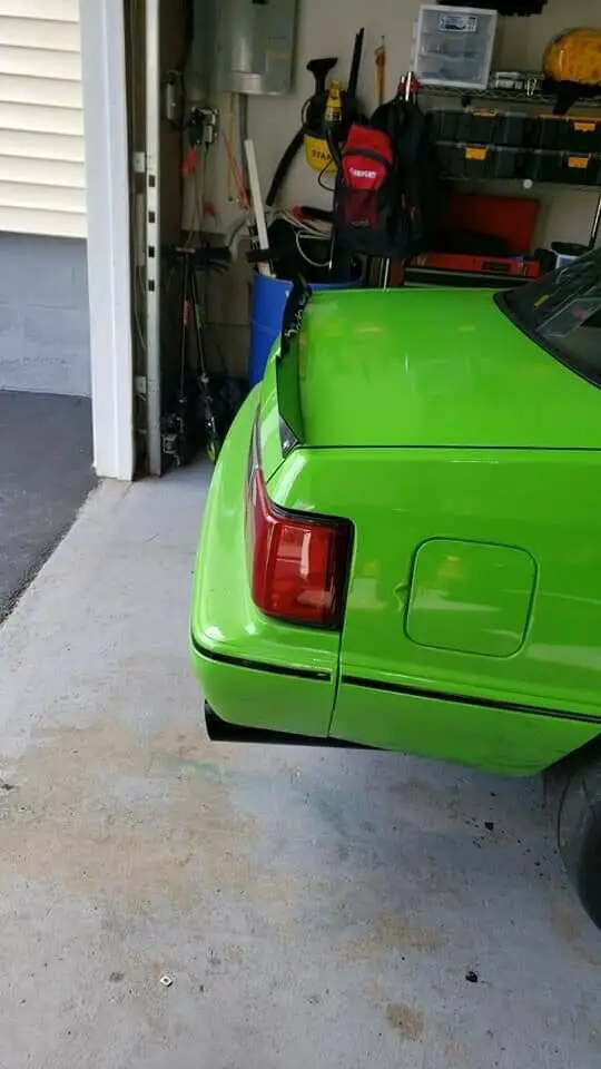 1988 ford mustang sedan green rwd manual lx