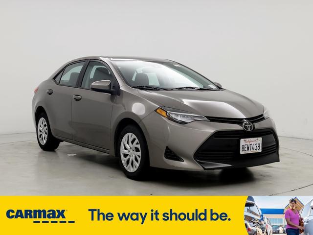 2018 toyota corolla le