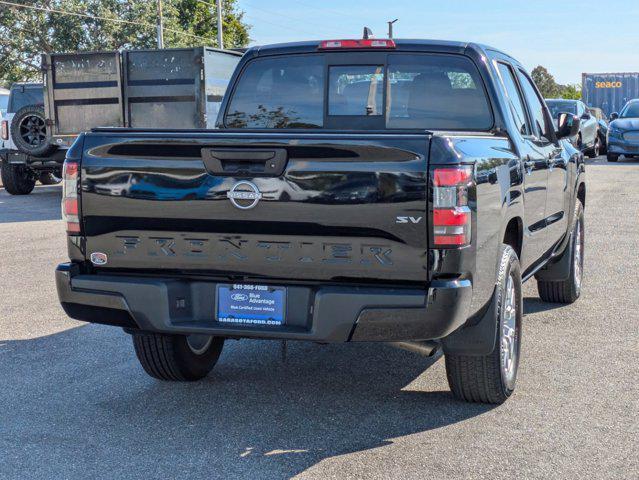 2022 nissan frontier sv