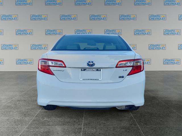 2012 toyota camry hybrid le