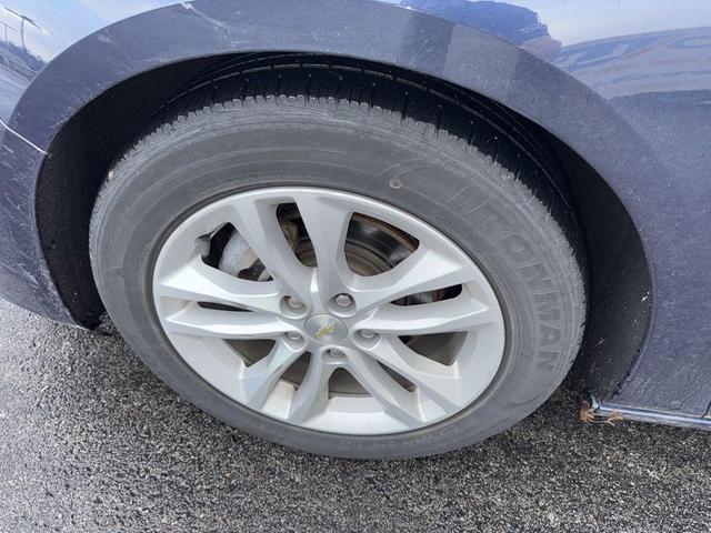 2017 chevrolet malibu 1lt