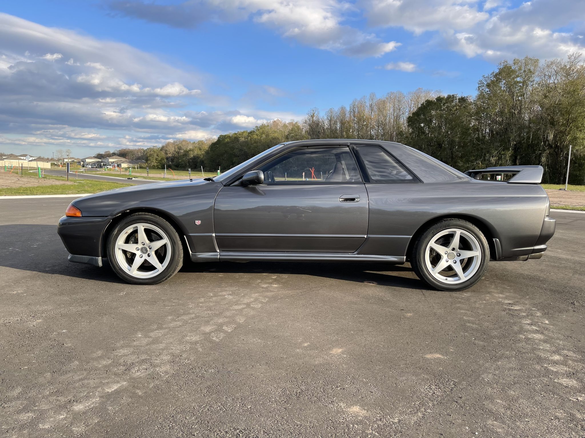1992 nissan skyline gt-r