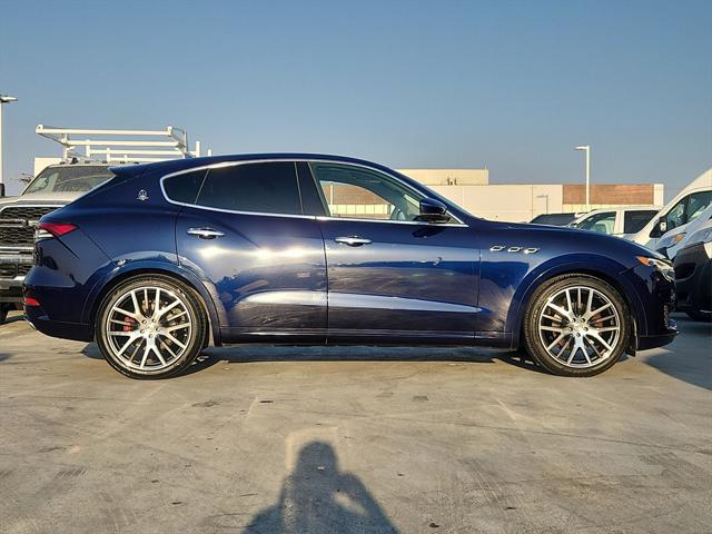 2021 maserati levante base