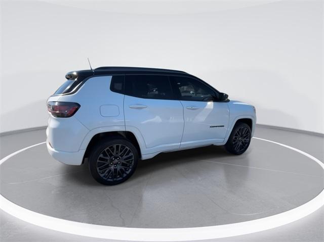 2022 jeep compass high altitude