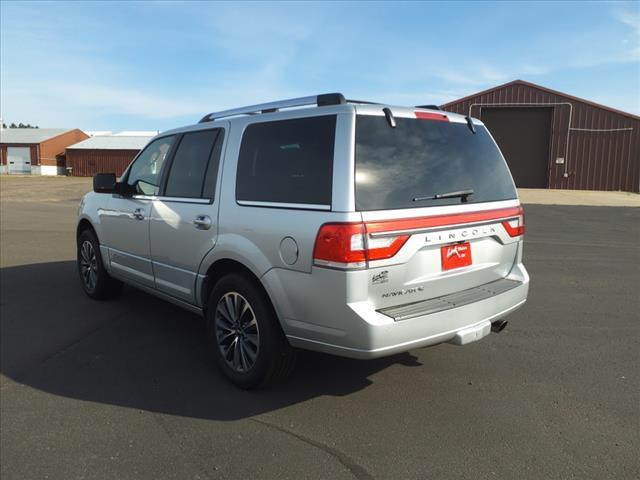 2017 lincoln navigator select