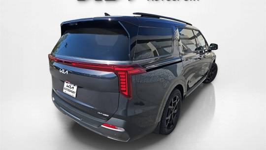 2025 Kia Carnival