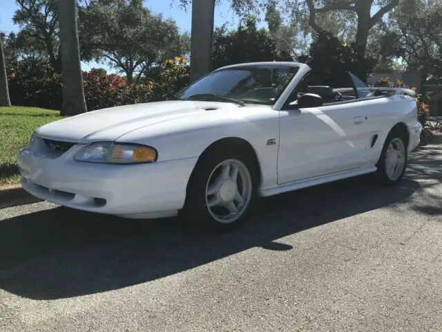 1994 mustang gt convertible, white / gray only 107k miles clean carfax fl car