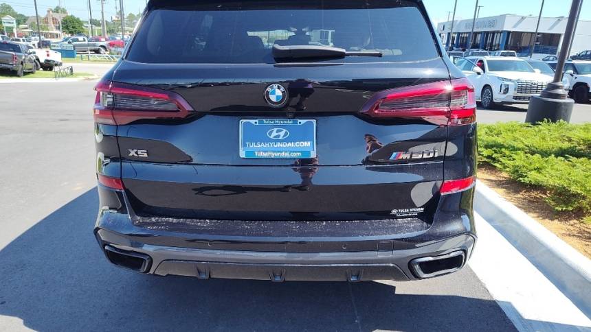 2022 bmw x5 m50i