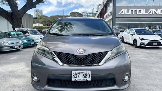 2016 Toyota Sienna