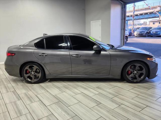 2017 alfa romeo giulia base