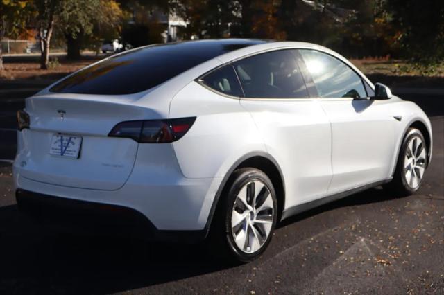 2022 tesla model y long range dual motor all-wheel drive