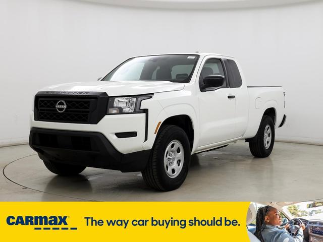 2022 nissan frontier s