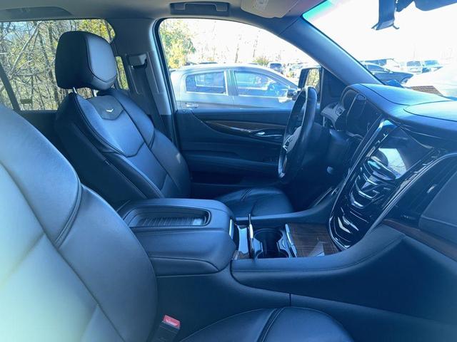 2020 cadillac escalade esv luxury