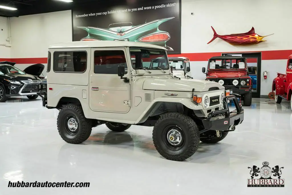 1976 toyota fj cruiser, full restoration, ls engine, best of the best!
