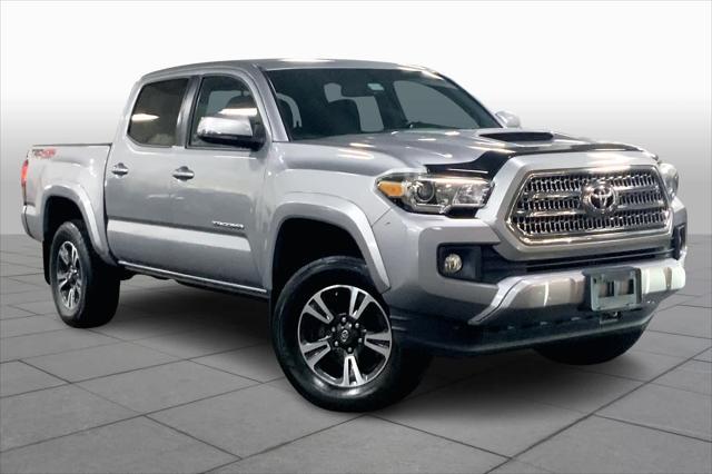 2017 toyota tacoma trd sport