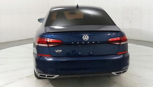 2020 volkswagen passat 2.0t r-line