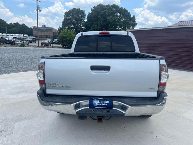 2012 toyota tacoma base