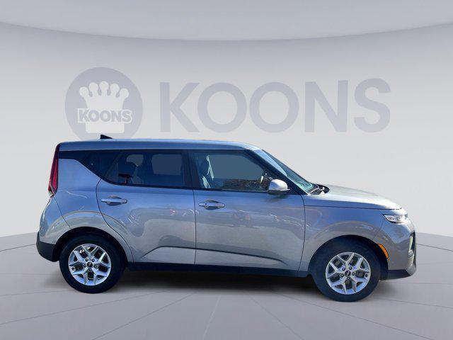 2022 kia soul s