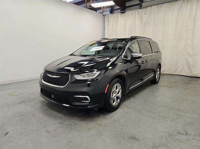 2023 chrysler pacifica limited