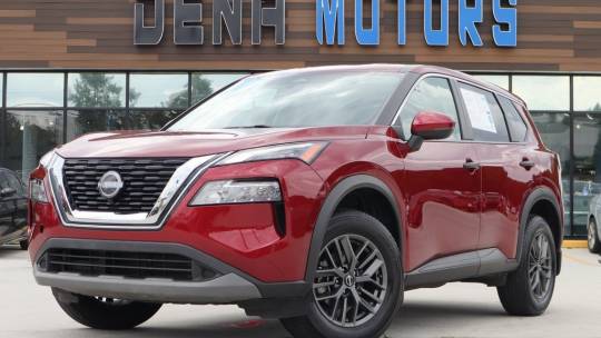 2022 Nissan