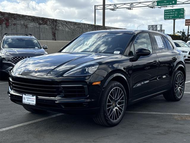 2021 porsche cayenne base