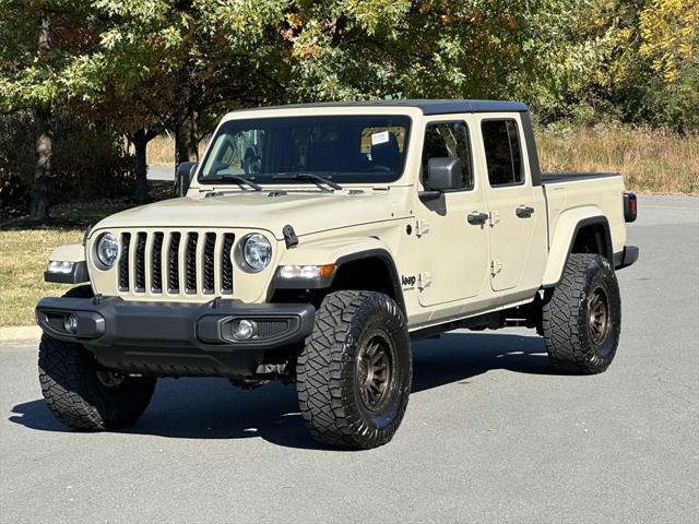 2020 jeep gladiator altitude 4x4