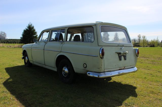 1967 volvo 122s wagon
