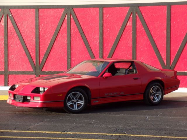 1987 chevrolet camaro -very solid iroc z- new paint- sweet 80's camaro-s
