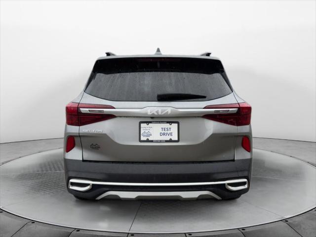 2023 kia seltos s
