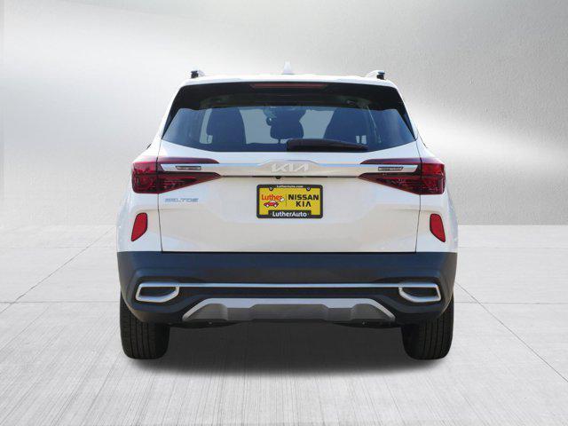 2022 kia seltos ex