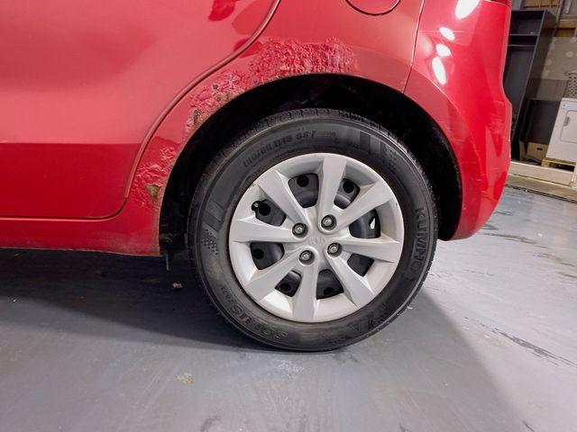 2013 kia rio lx