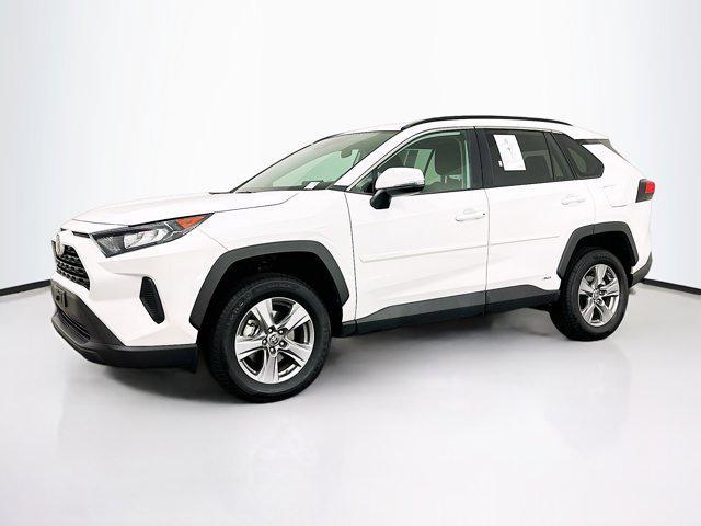 2022 toyota rav4 hybrid le