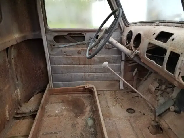 1950 chevy truck - nice original patina
